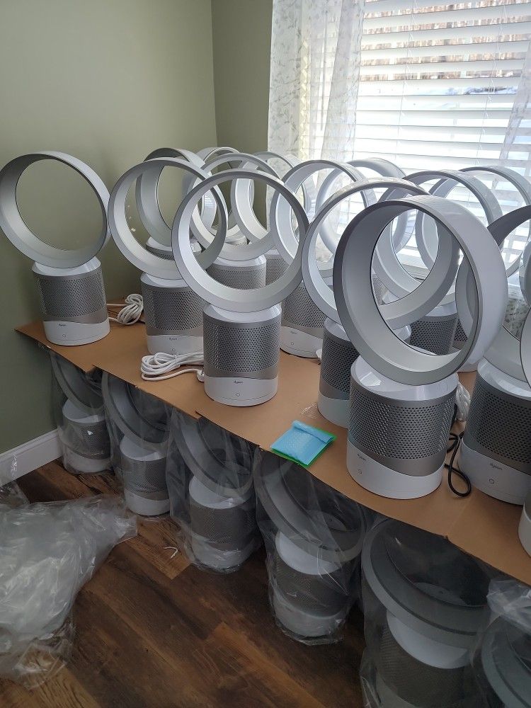 Dyson Air Purifying Fans With Remote