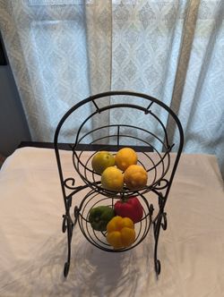 Metal Fruit And Veggies Baskets