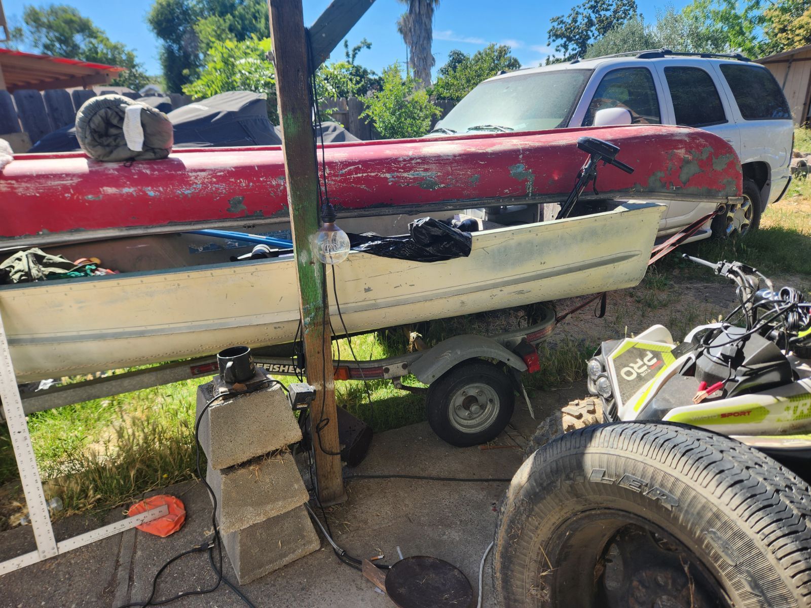 12’ Aluminum Boat With Trailer