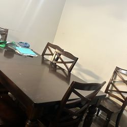 Large 8 chair table 