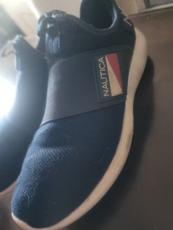 Nautica Men's Tennis Shoes Size 10