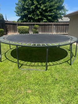 12 ft trampoline