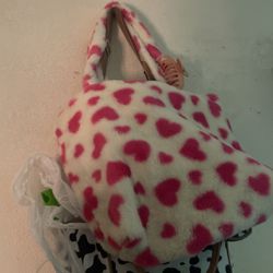 Pink Heart Bag for Sale in Phoenix, AZ - OfferUp