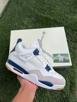 Jordan 4 SB Navy