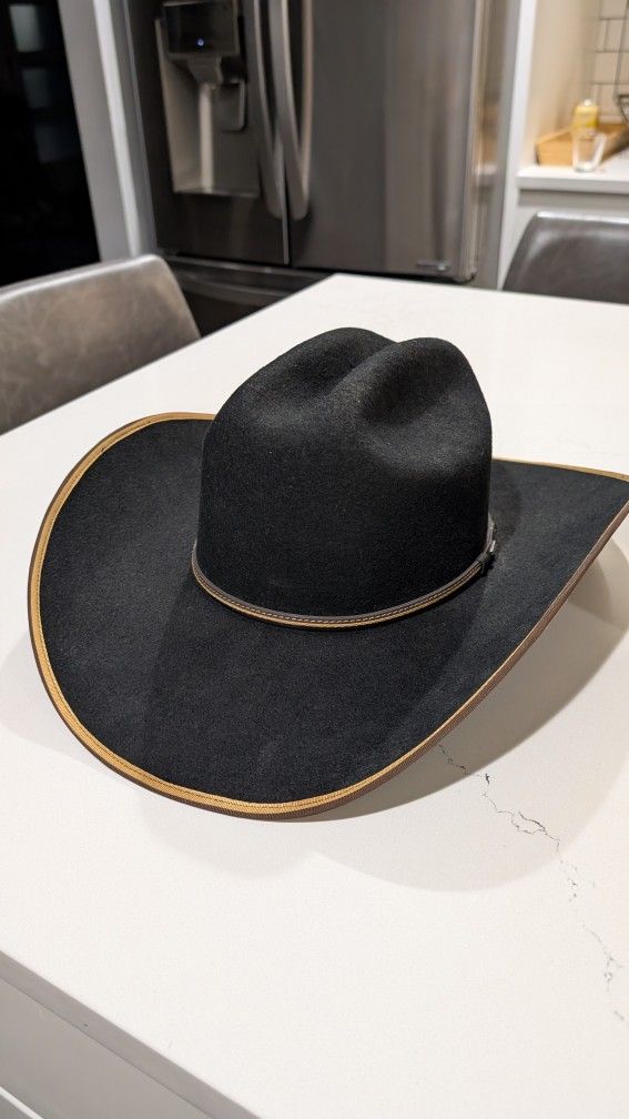 Cowboy Hat Size 7 3/8 Stallion by Stetson