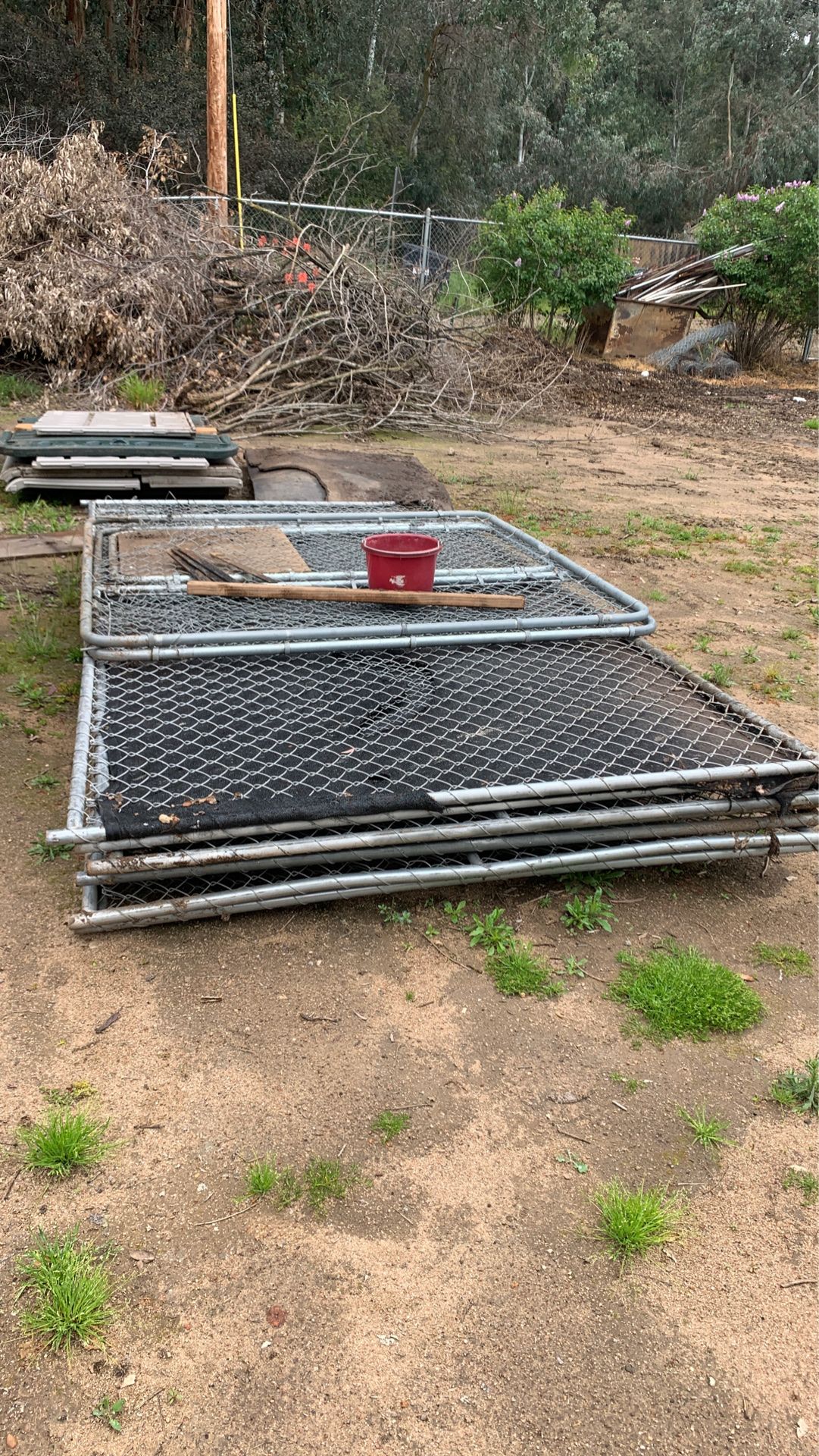 Large Dog kennel/run! for Sale in Ramona, CA OfferUp