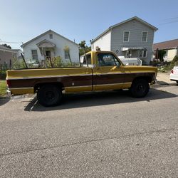 Classic Antique 1973 Cheyenne Truck