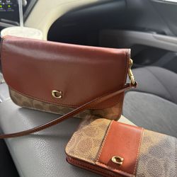 Small Coach Crossbody With Wallet