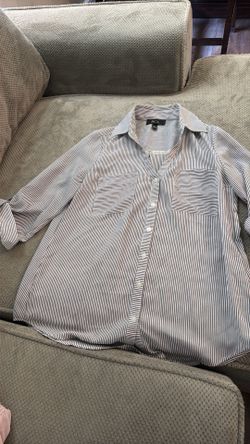 Women’s blouse