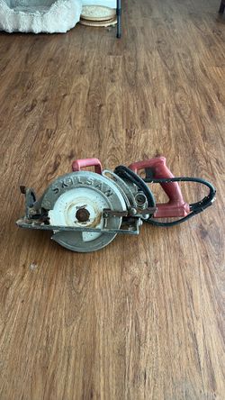 SKILSAW 7”1/4 mag77 lightweight.