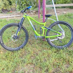 Giant Mountain Bike