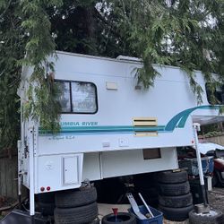 Camper Columbia River 
