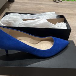 Woman Shoes Size 9