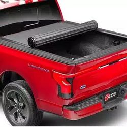 BAK Revolver x4s Tonneau Cover LID ONLY