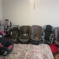 Carseat En Buenas Condiciones De $25 Asta $60