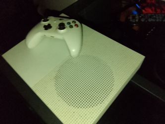 Xbox One game console 2
