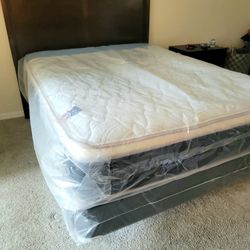 NEW QUEEN PILLOWTOP SET MATTRESS AND BOX SPRING-2PCS