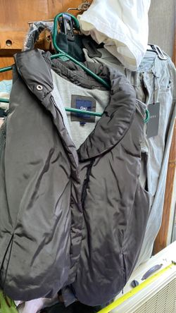 Gap e small vest