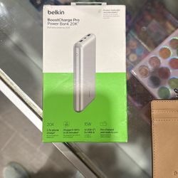 Belkin Boost Charge Pro Power bank 20k