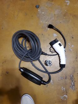 Level 2 EV Charging Cable with Control Box