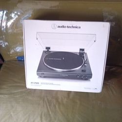 Audio Technica Turntable 