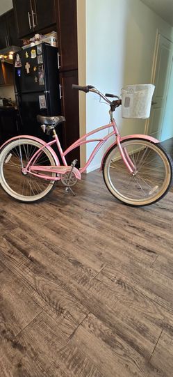 Pink hawaii  Electra beach cruisers