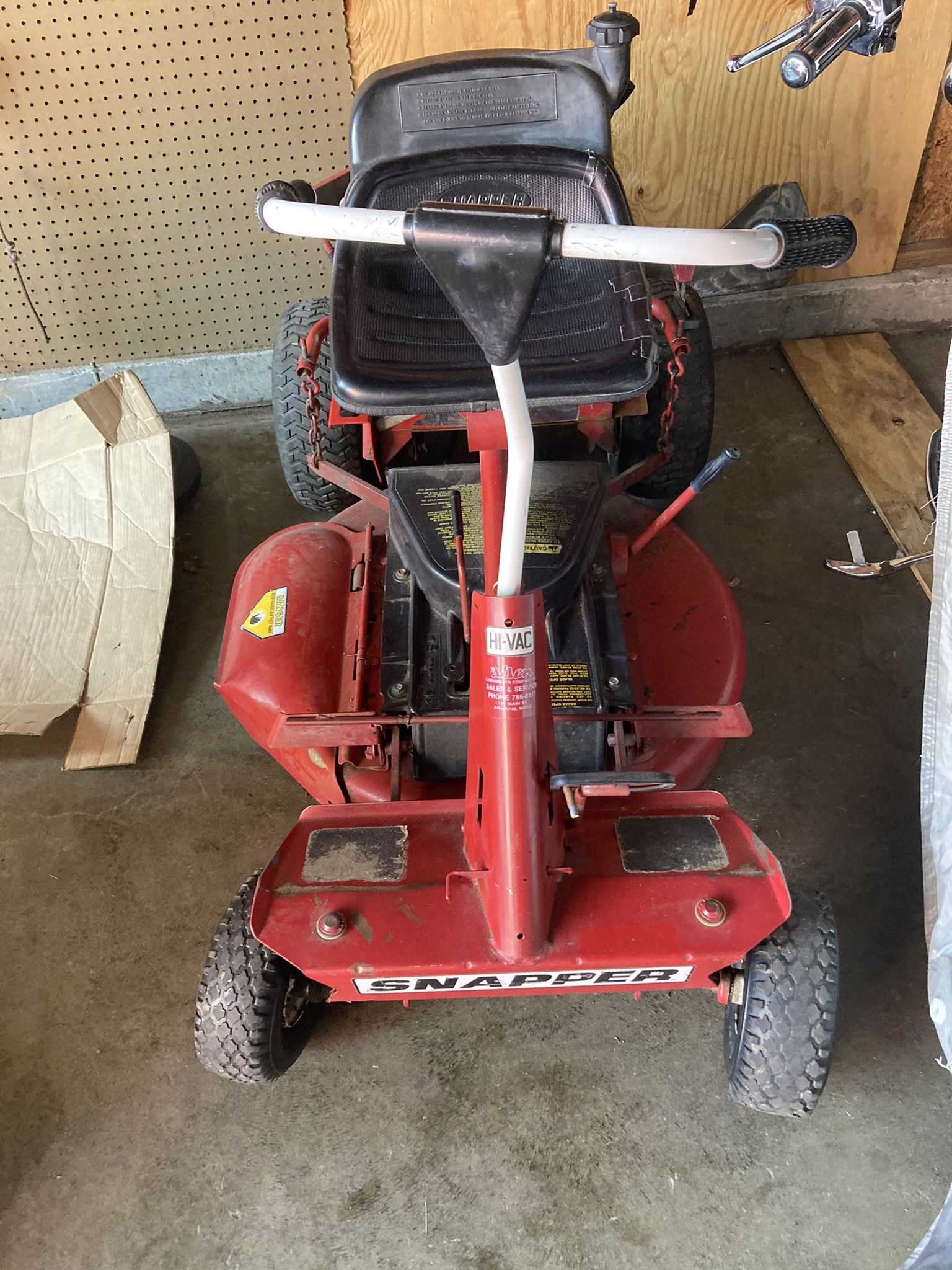 8hp Snapper Riding Mower With Bagger