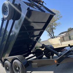 DUMP TRAILERS 