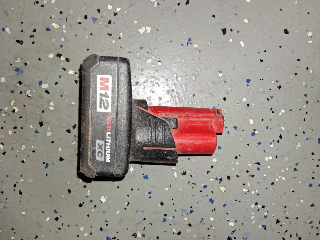 M12 Baterries And Charger