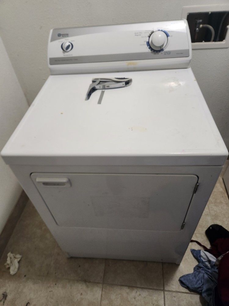 Electric 120v Washer And Dryet