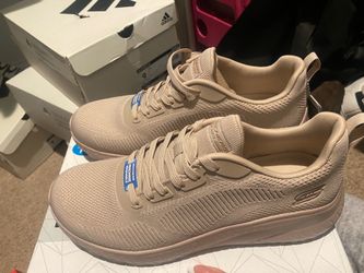 Skechers sport shoes