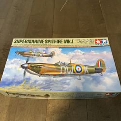 Tamiya Spitfire Mk.1 Kit 1/48 Scale