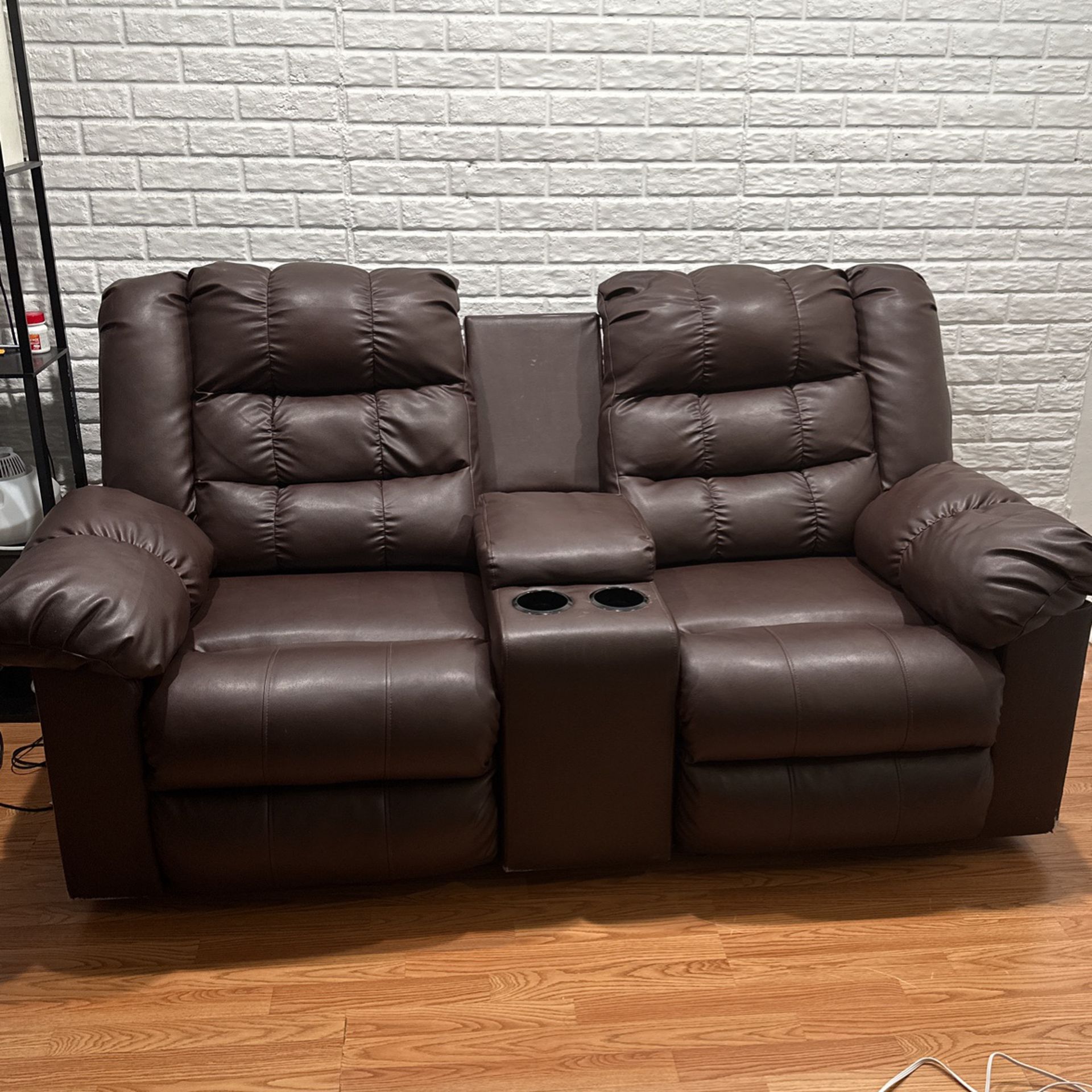 Two Seat Love Seat/Couch Recliner