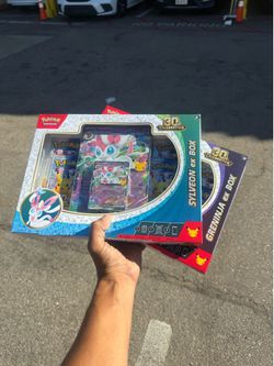 30th Celebration Anniversary Sylveon Ex Box