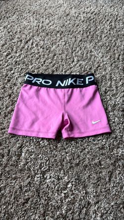 Nike pro shorts girls small