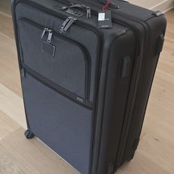 Tumi  Alfa 3 Suitcase Brand New