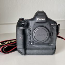 Canon EOS-1D X Mark II DSLR Camera