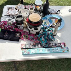 Skull Decorative Lot