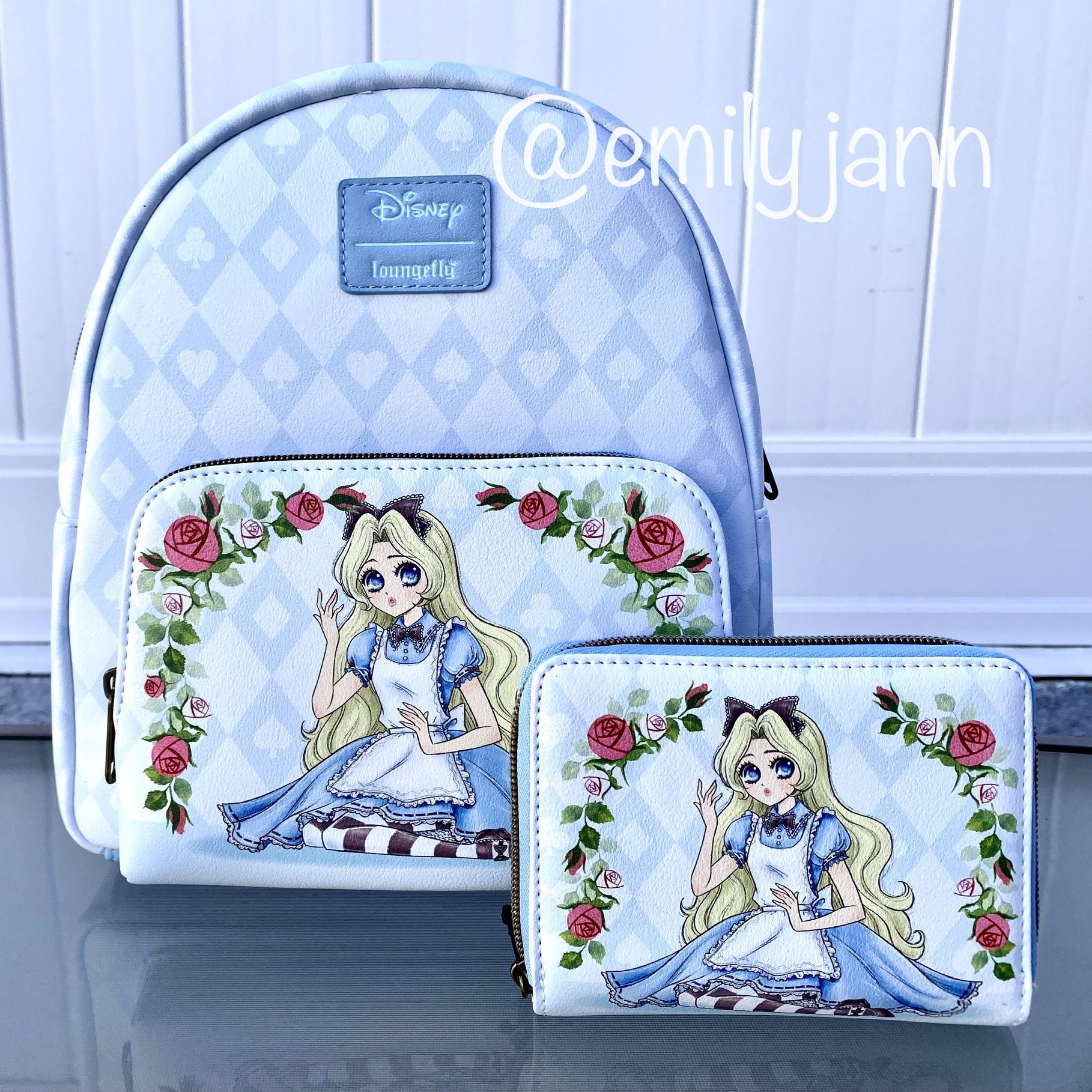 Alice In Wonderland Backpack Set 