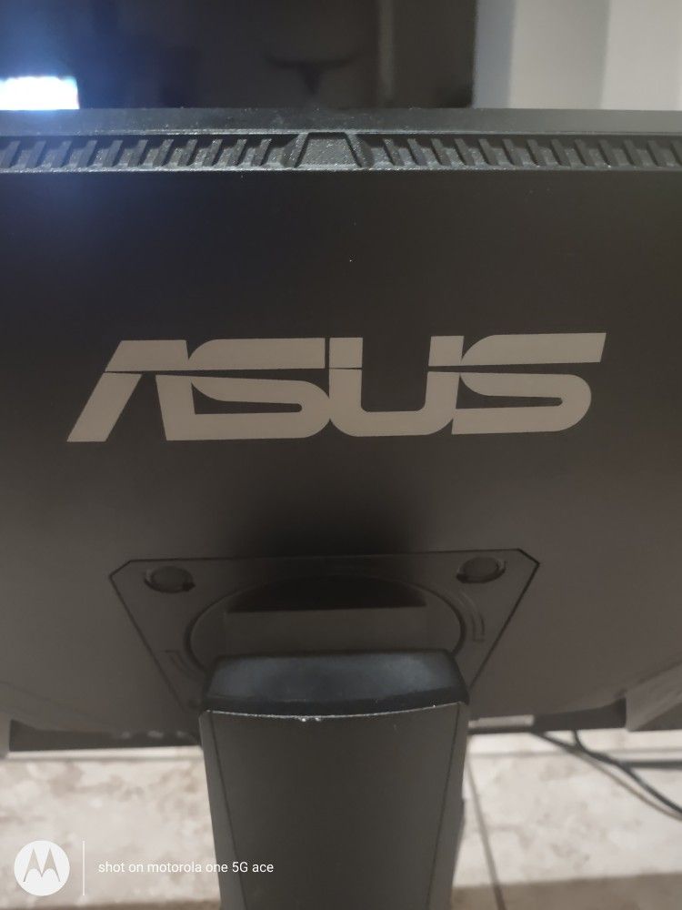 ASUS 27" monitor (Screen Trouble) Nice Stand, Cor. 