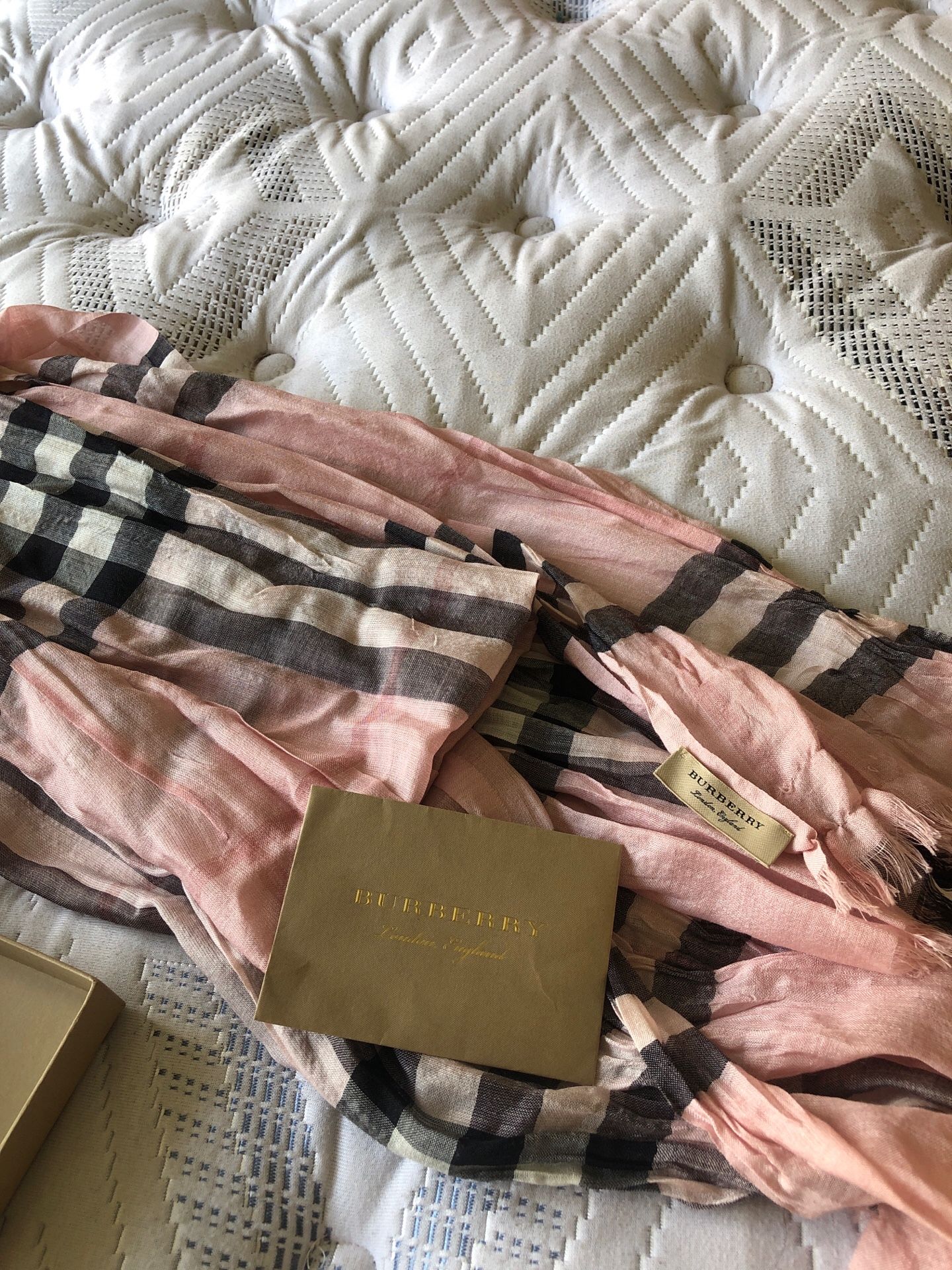 Burberry Scarf(MB Jerseywear)