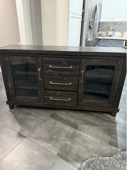 Bar cabinet buffet