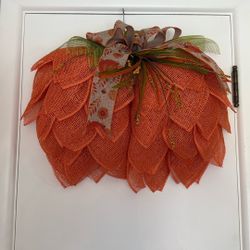 🍂 Handmade Fall Harvest Wreath – Unique Layered Burlap Design 🍂 22” x 18” x 8” | One-of-a-kind autumn decor