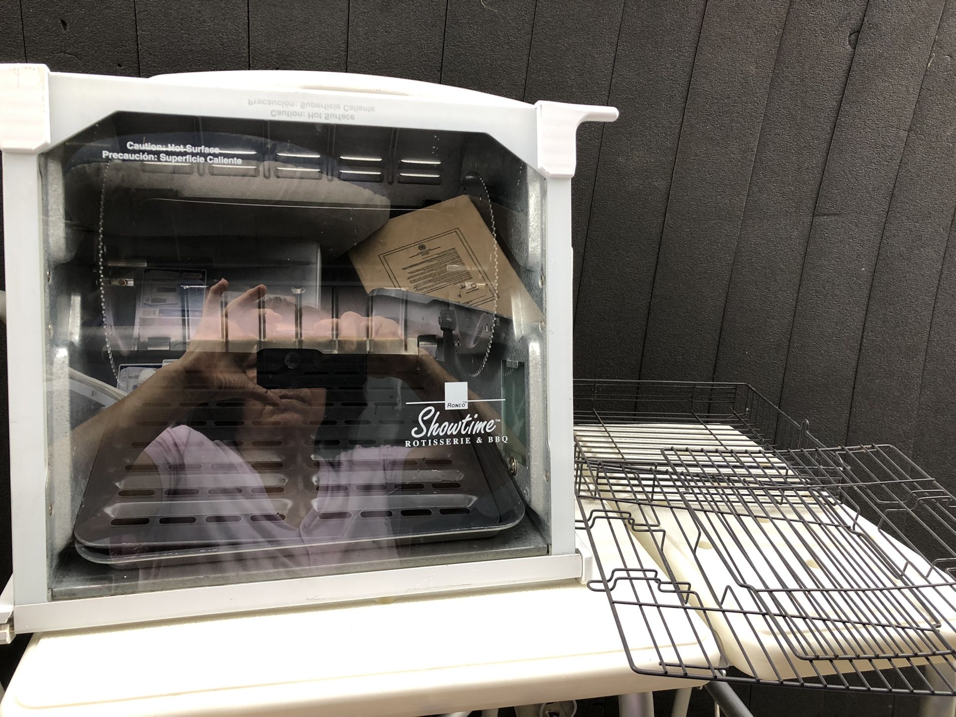 Like New Ronco Showtme Rotisserie &BBQ