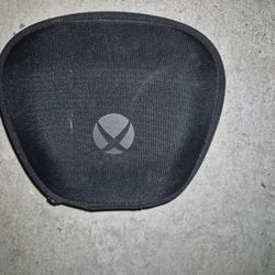 Xbox Elite 2 Controller W/ Accessory Case
