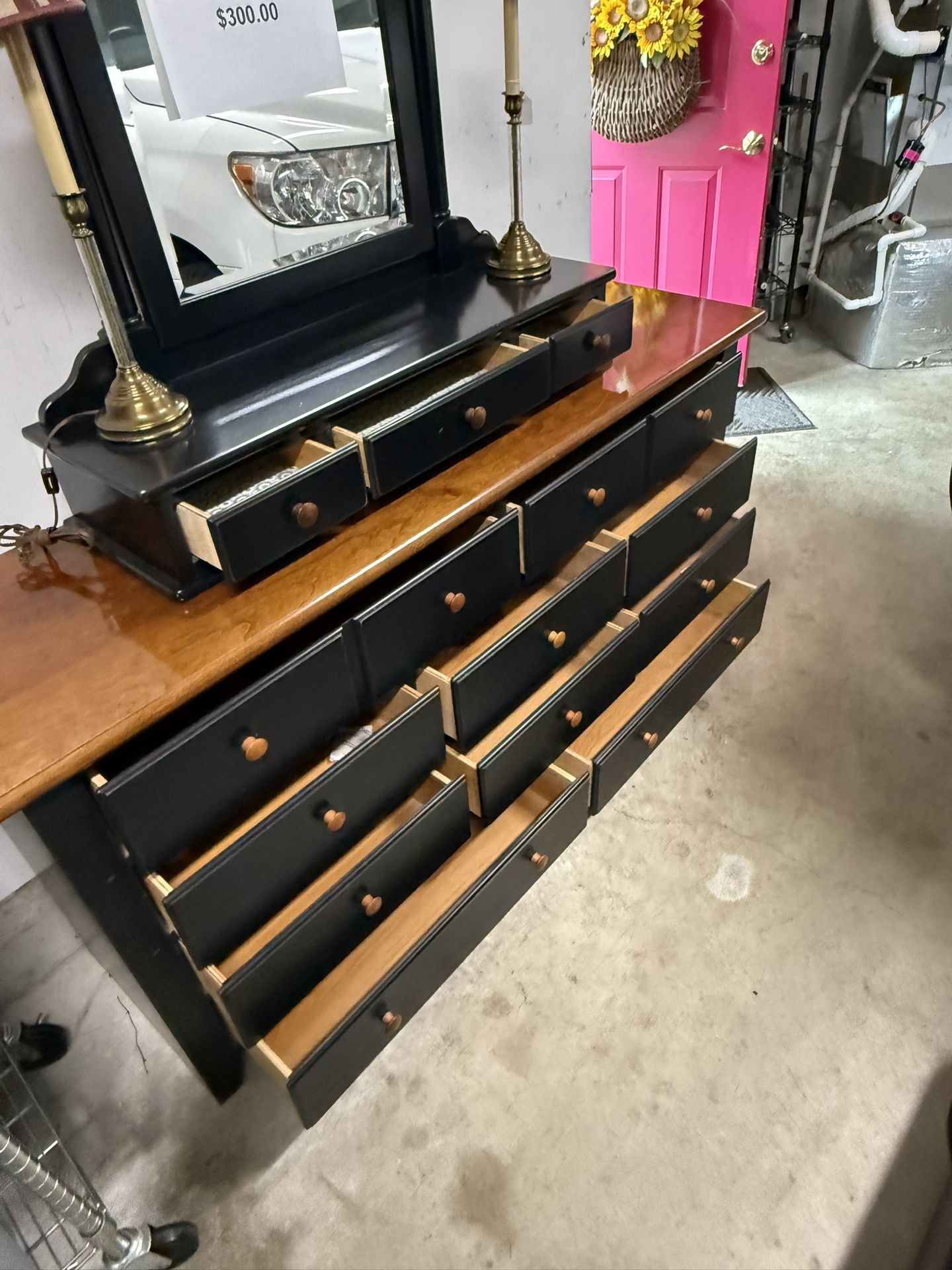 Thomasville Shaker Dresser w/Mirror Top