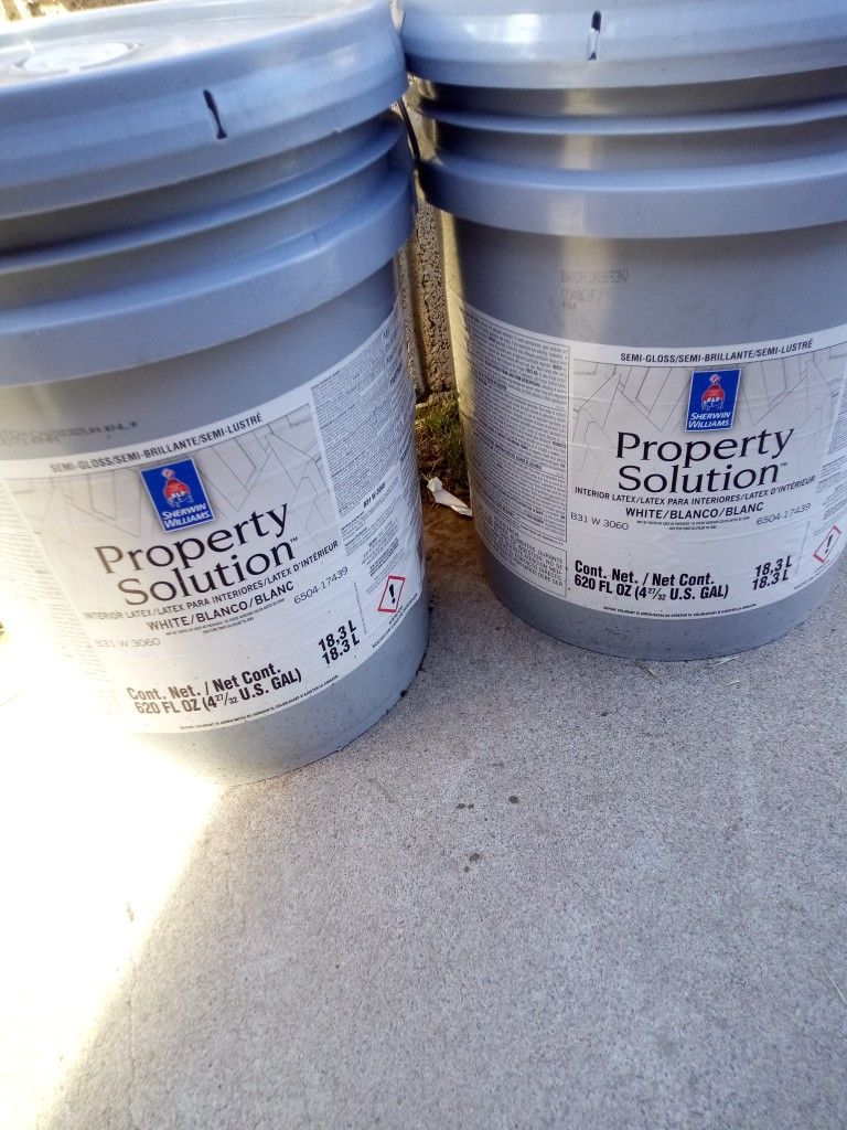 2 Sherwin Williams Property Paint 18.5 Gallon