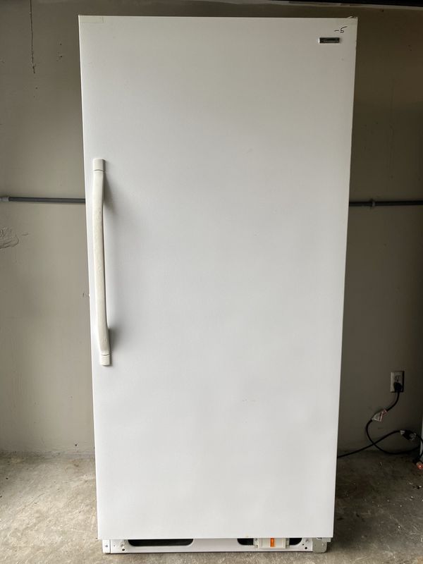 *Clean* 21.0 Cubic Ft Kenmore Freezer for Sale in Seattle ...