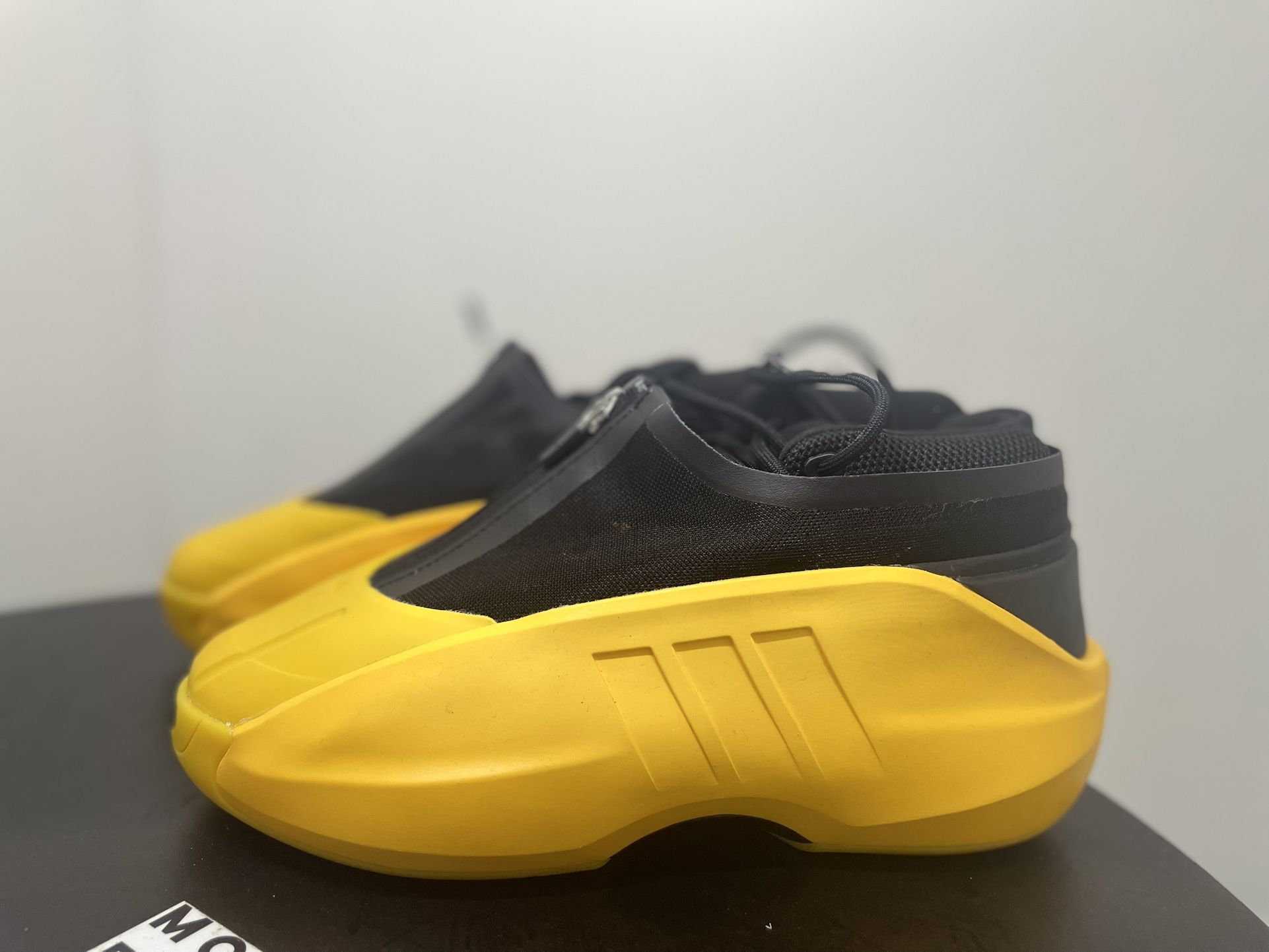 Adidas Crazy IIInfinity Yellow/Black IG6157 Men's Size 7.5 - NEW