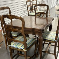 Casual Dining Table And Chris
